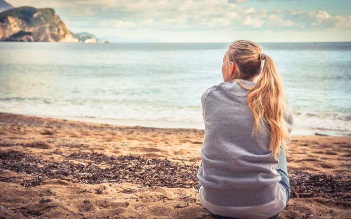 7 Ways People Ruin Their Own Happiness 7 Ways People Ruin Their Own Happiness