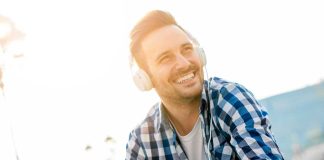10 Songs Guaranteed to Make You Happier