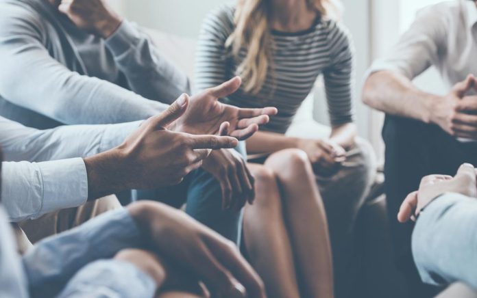 How-to-Communicate-Better-In-Relationships